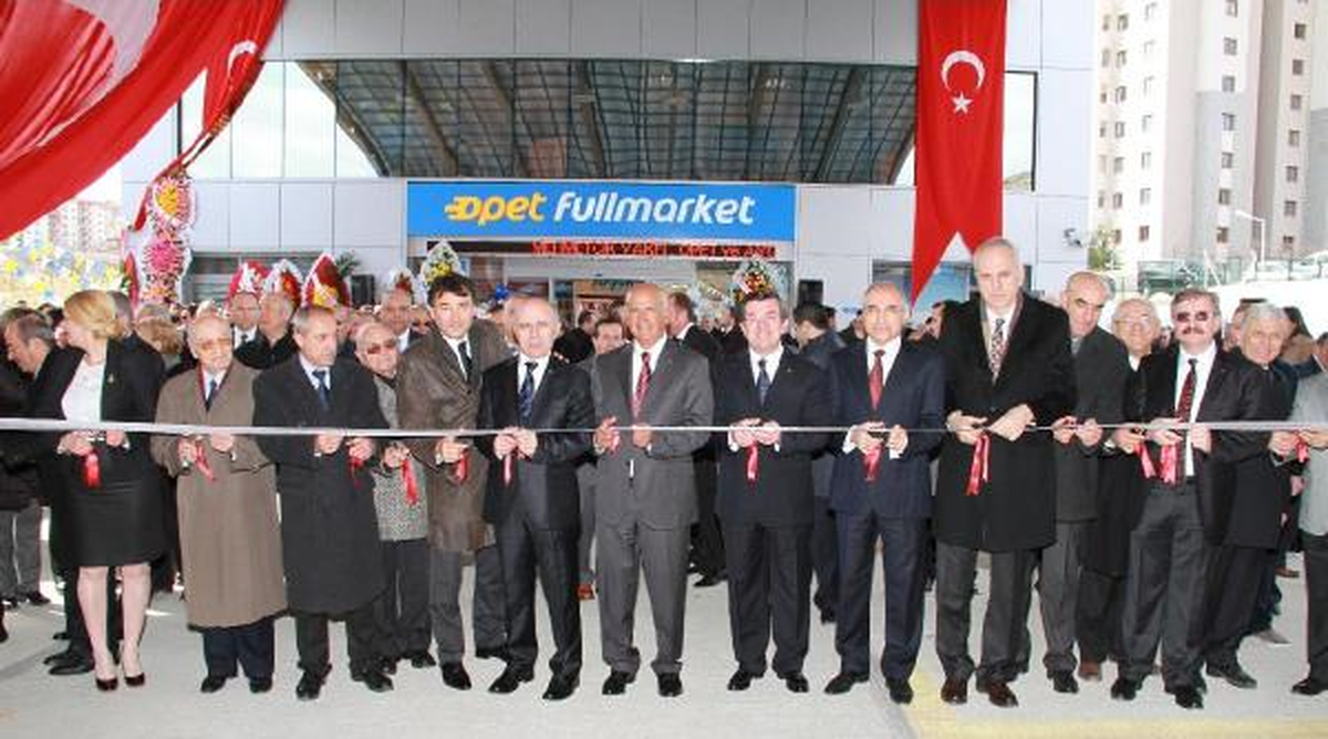 Mehmetçik Vakfı\'nın 6. Akaryakıt İstasyonu Ankara\'da