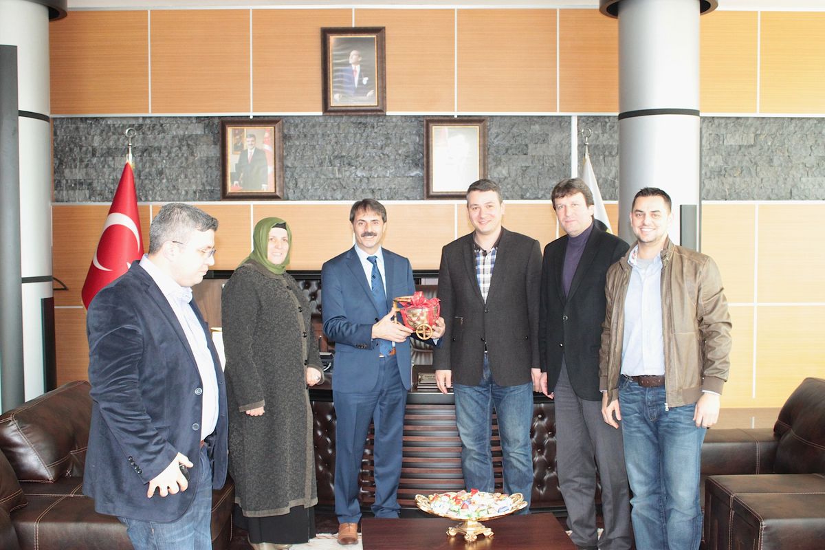 Serdivan Belediye Binası İlçenin Sembolü Oldu