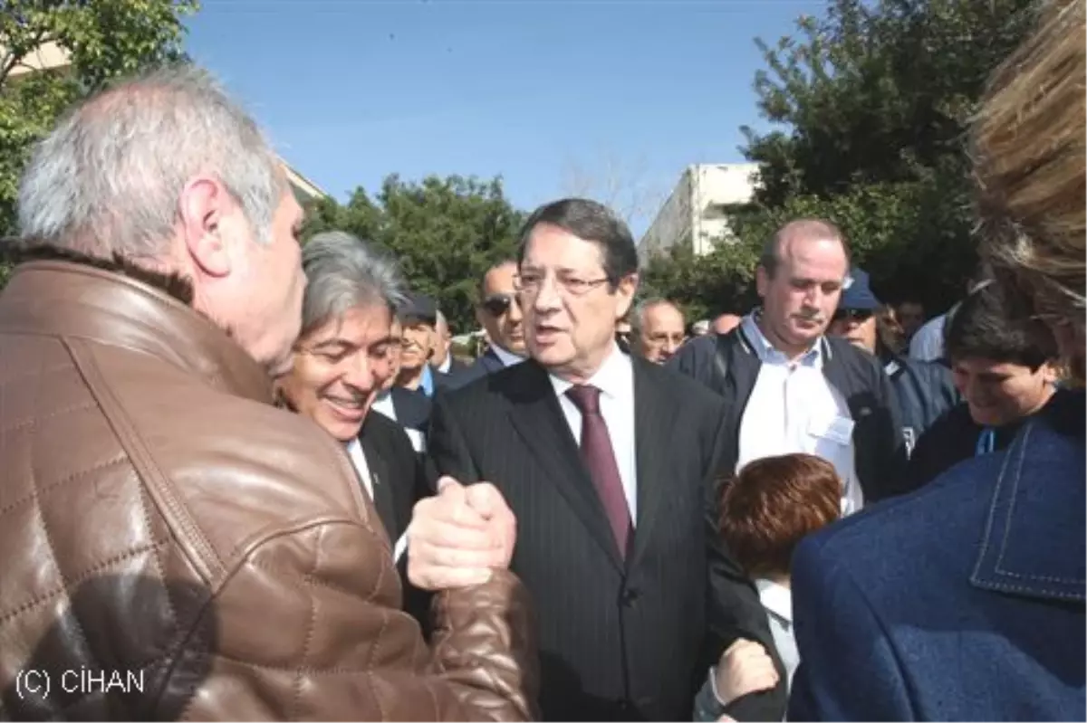 Tüsiad: "Anastasiadis Kıbrıs\'ın Abraham Lincoln\'ü Olabilir"