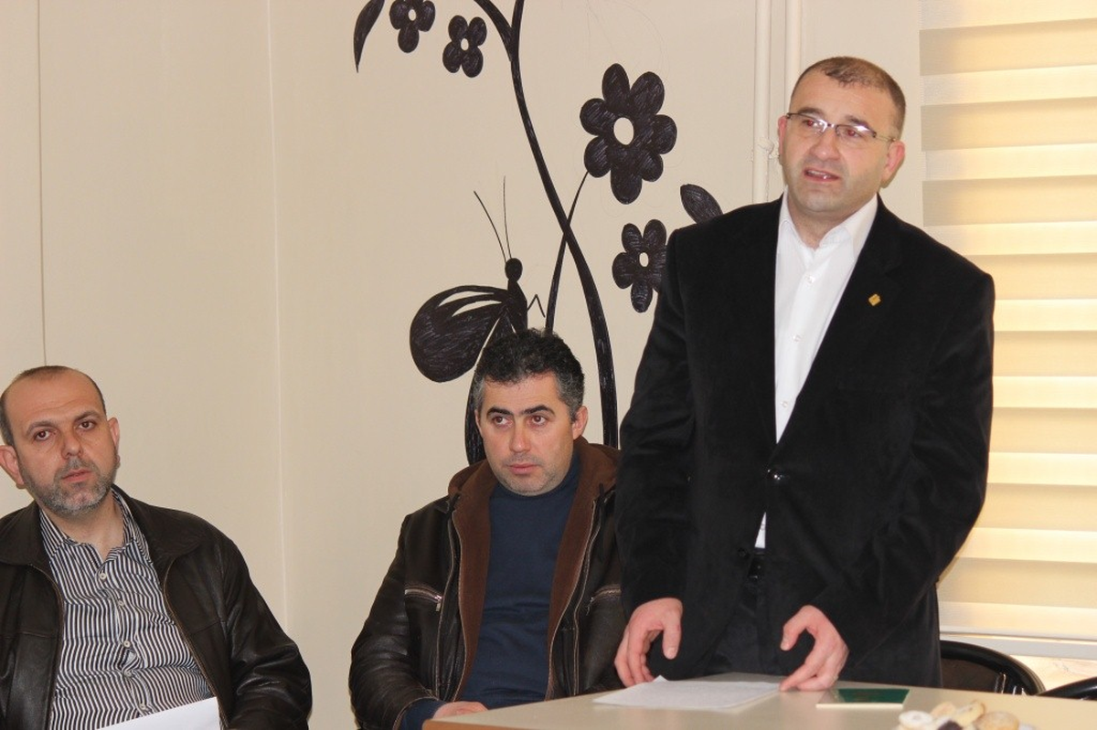 Vakıf Yöneticileri Güven Tazeledi