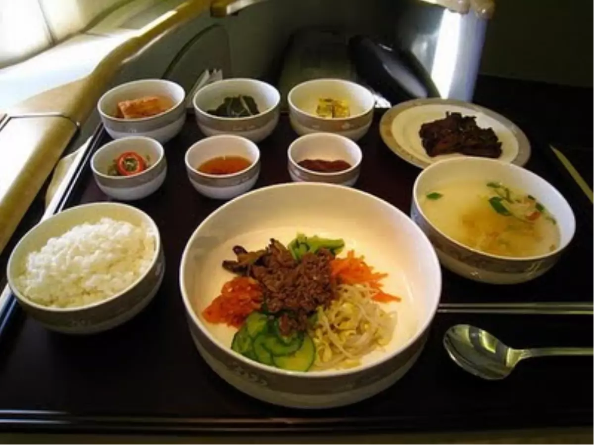 Yüksek Hızlı Tren Yolcusuna Yerli Busıness Class Yemek