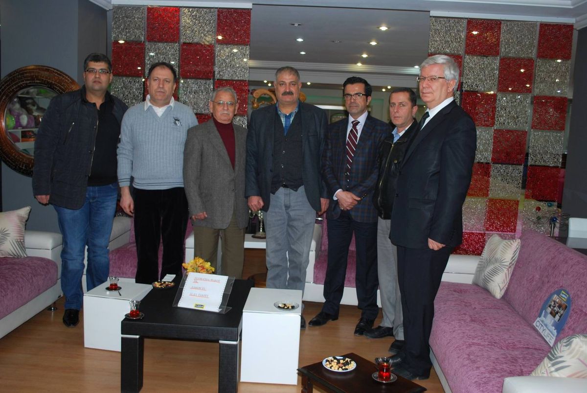 Zaroğlu Ailesinden, Fakülte Binası İçin 25 Bin Lira Destek