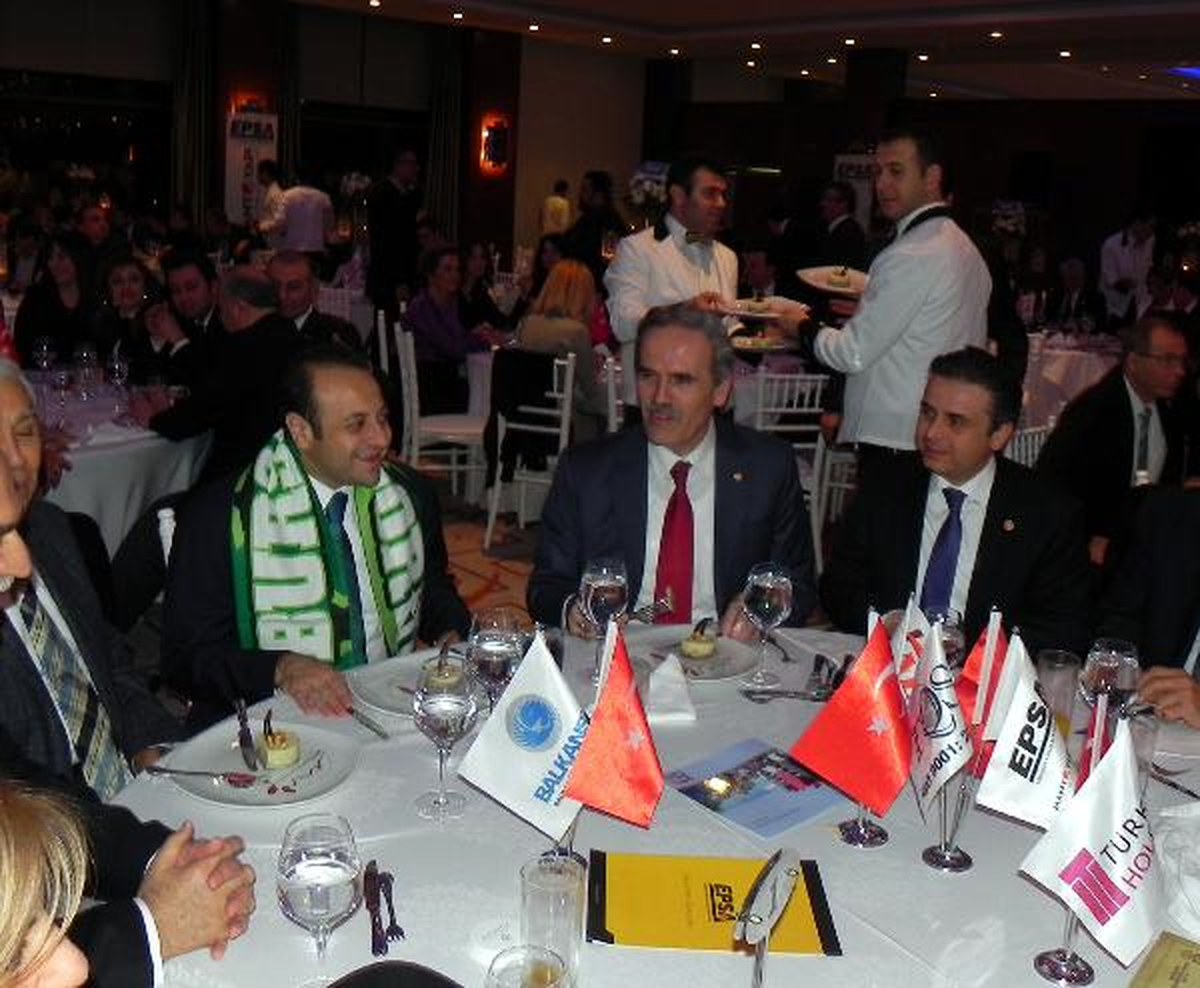 AB Bakanı Bağış."Yalan Yanlış Tutanak Sızdıracağınıza Bizim Yazdığımız Barış ve Kardeşlik Destanına...