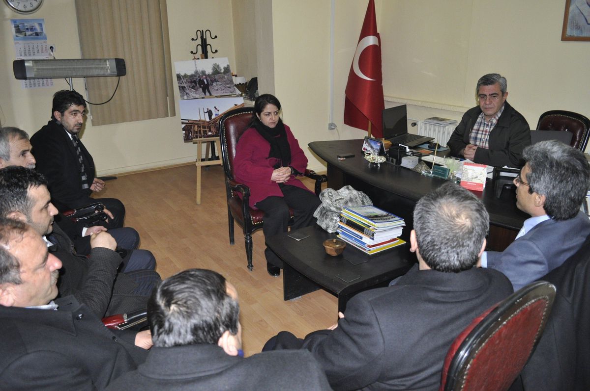 AK Parti\'den Çevre ve Şehircilik İl Müdürü Al\'a Ziyaret