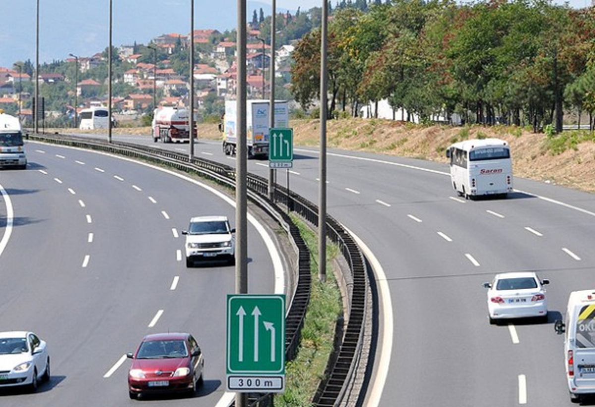 Hızlı Sürücülere Müjde Asfalt Ağlayacak