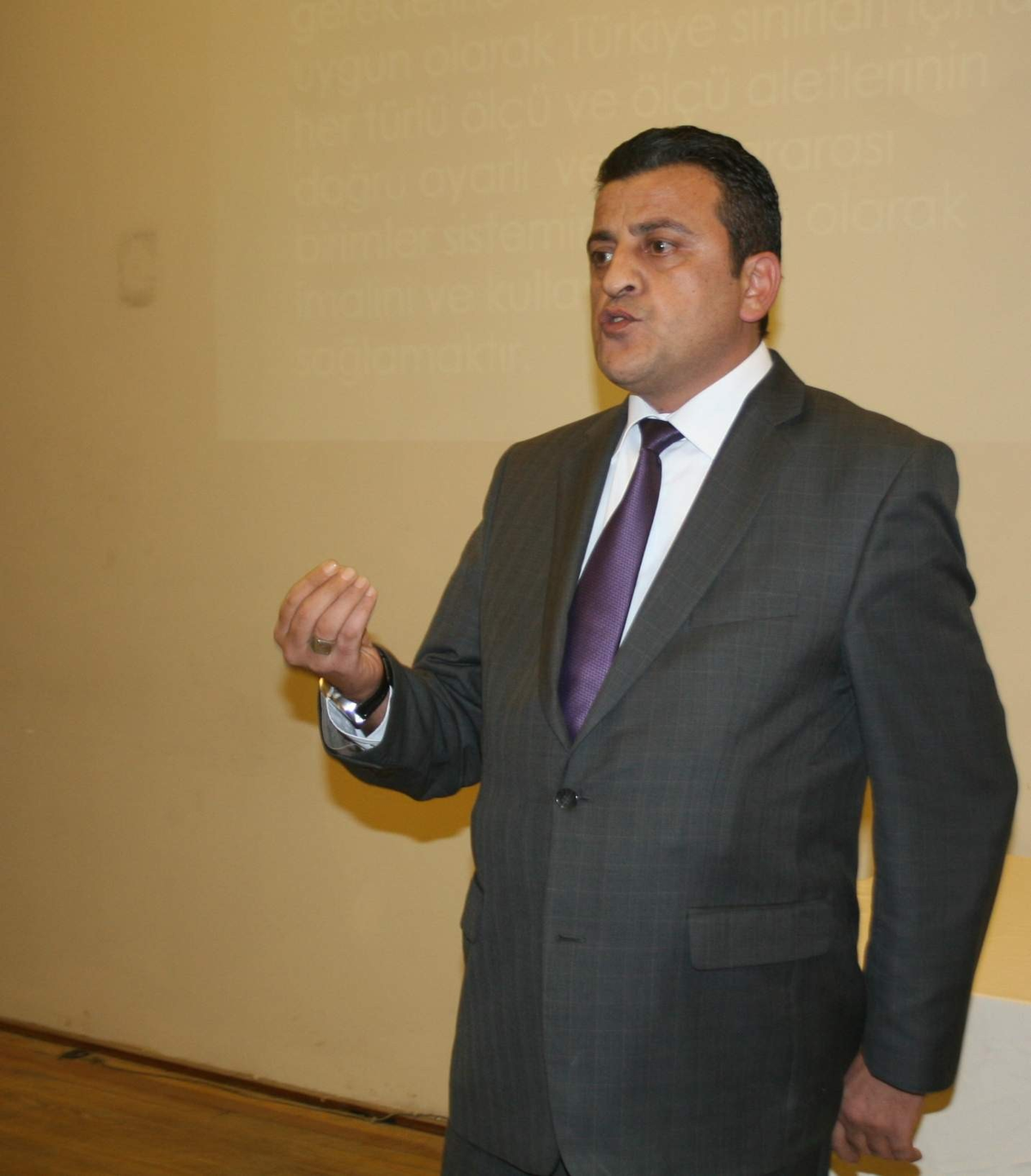 Aydın\'da Esnaf Odalarının Genel Sekreterleri Ölçü Ayar Konunu Hakkında Bilgilendirildi