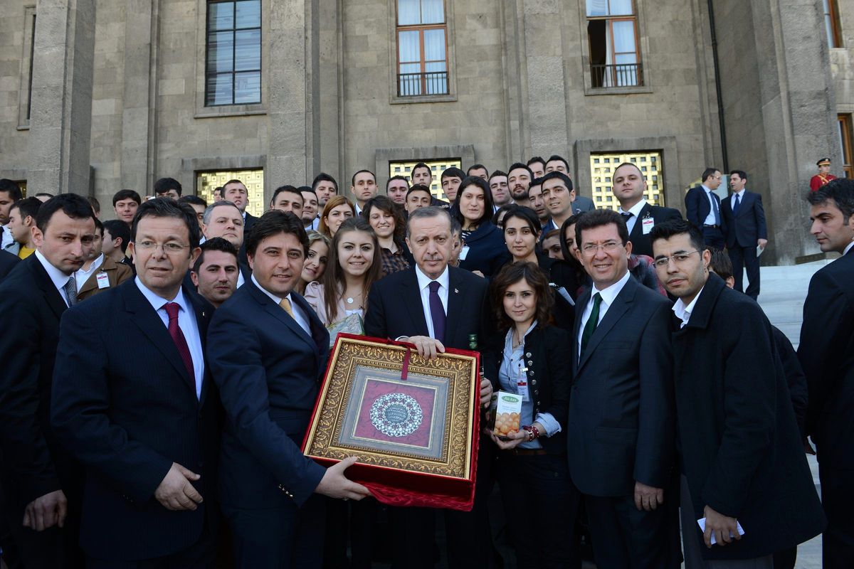 Başbakan Erdoğan\'a Nazilli Belediyespor Forması