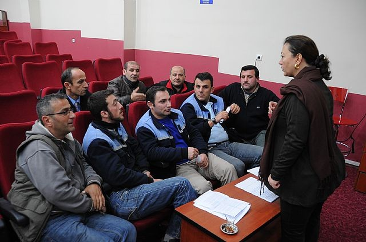 Başiskele\'de Kurumsal Aidiyet Semineri