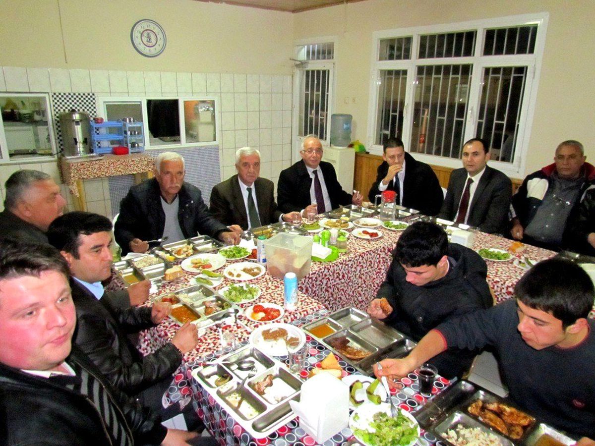 Başkan Keskin, Mangal Partisi Verdi