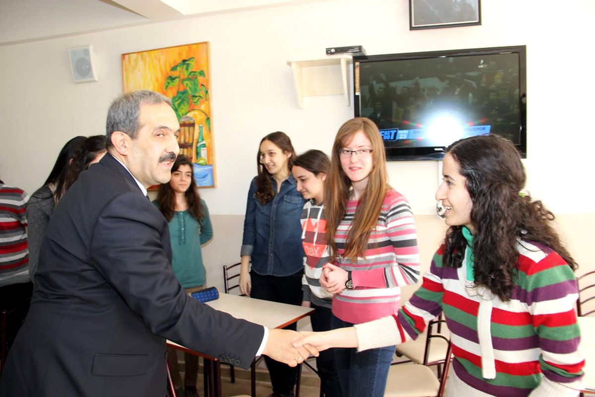 Başkan Ürgüp Fen Lisesini Ziyaret Etti