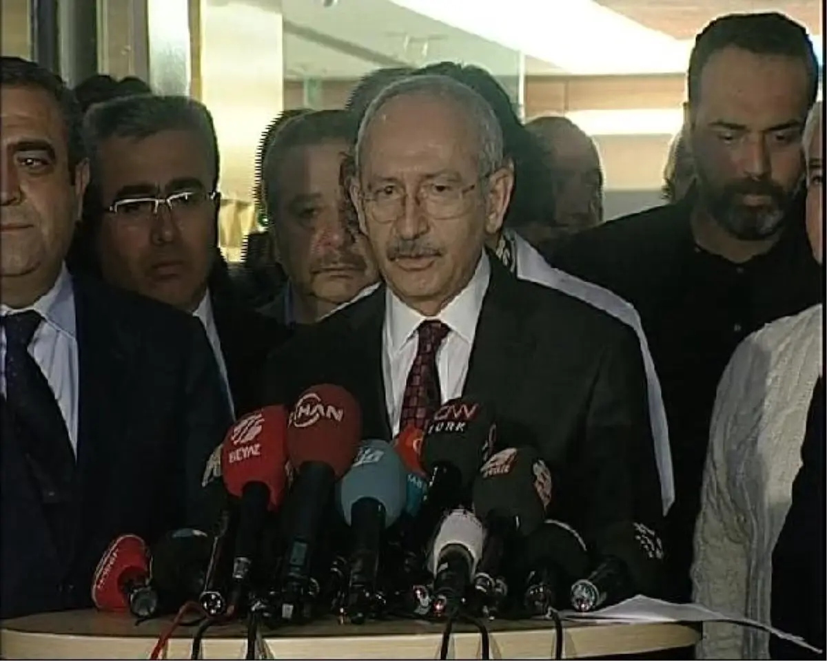 CHP Genel Başkanı Kılıçdaroğlu, Müslüm Gürses\'i Ziyaret Etti