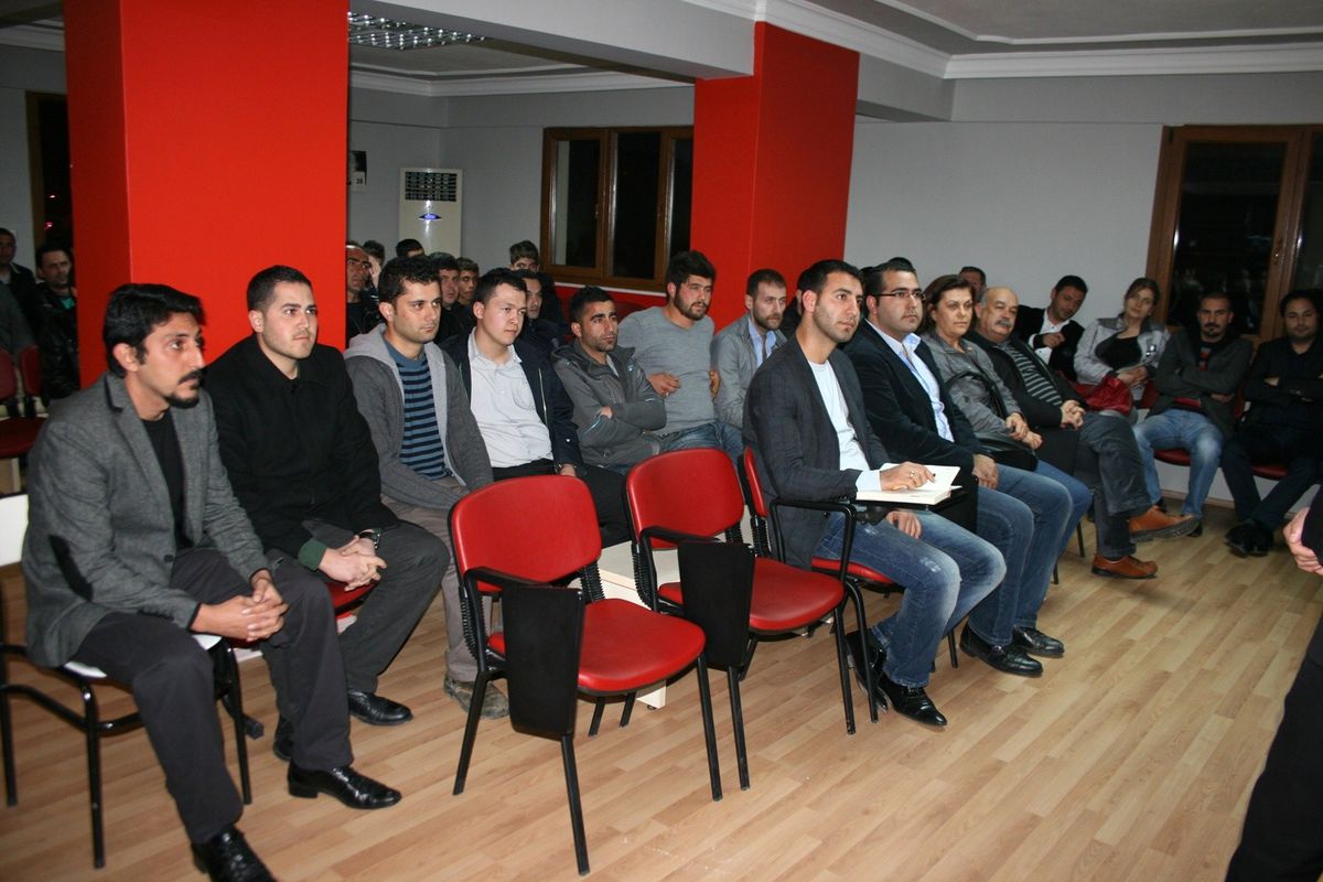 Chpli Gençlerden Başkan Kamacı\'ya Tam Destek