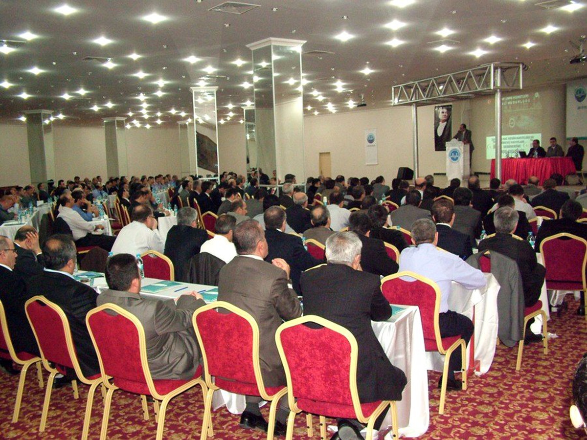 Diyanet İşleri Başkanlığı Hac Kayıtları Bilgilendirme Semineri Nevşehir\'de Yapıldı