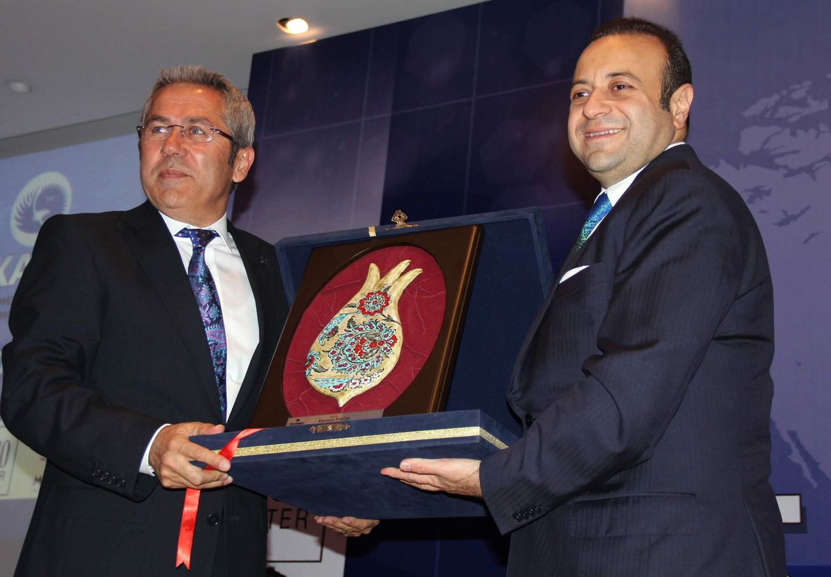 Egemen Bağış: "Savaşın ve Çatışmanın Kazananı Olmaz"