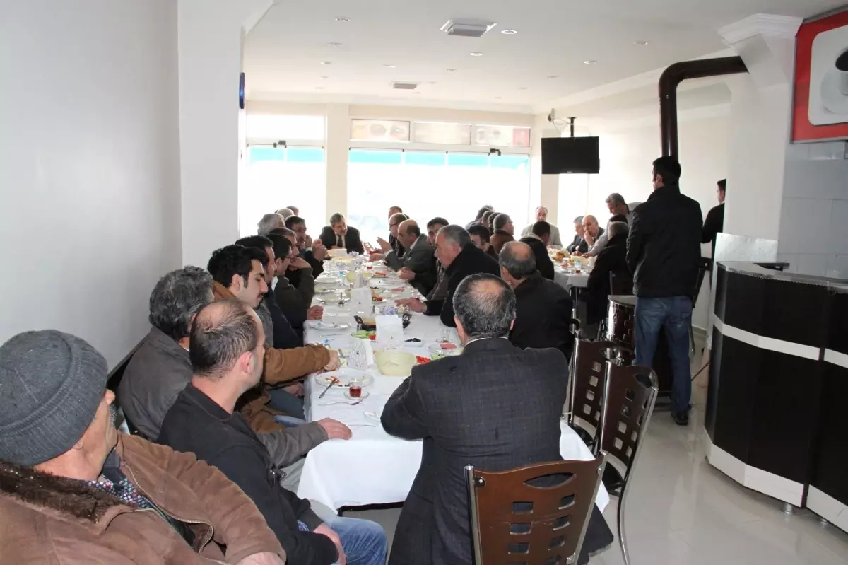 Esnaf Toplantıları Sürüyor