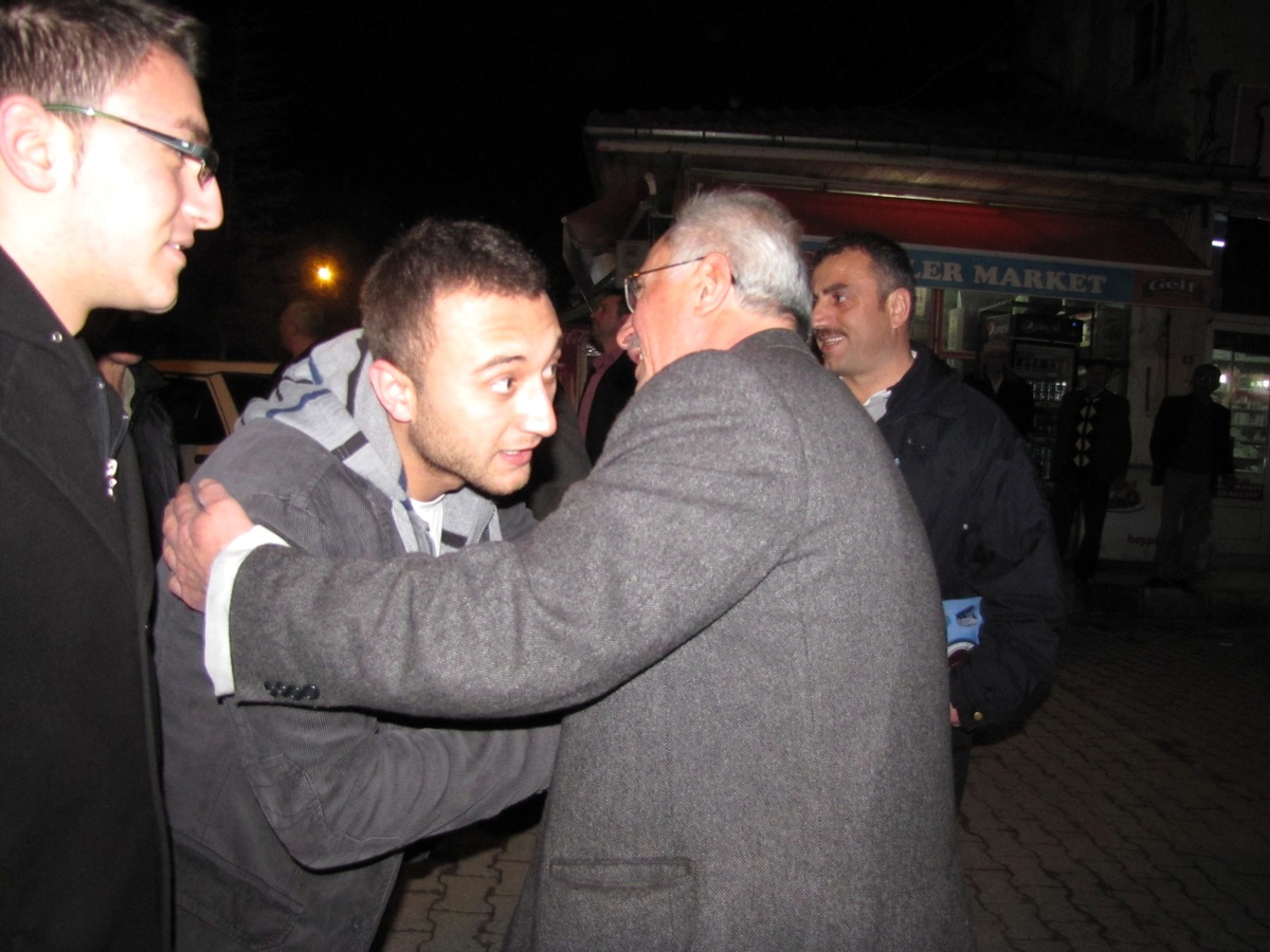 Hisarcık\'ta Umre Kafilesi Dualarla Uğurlandı