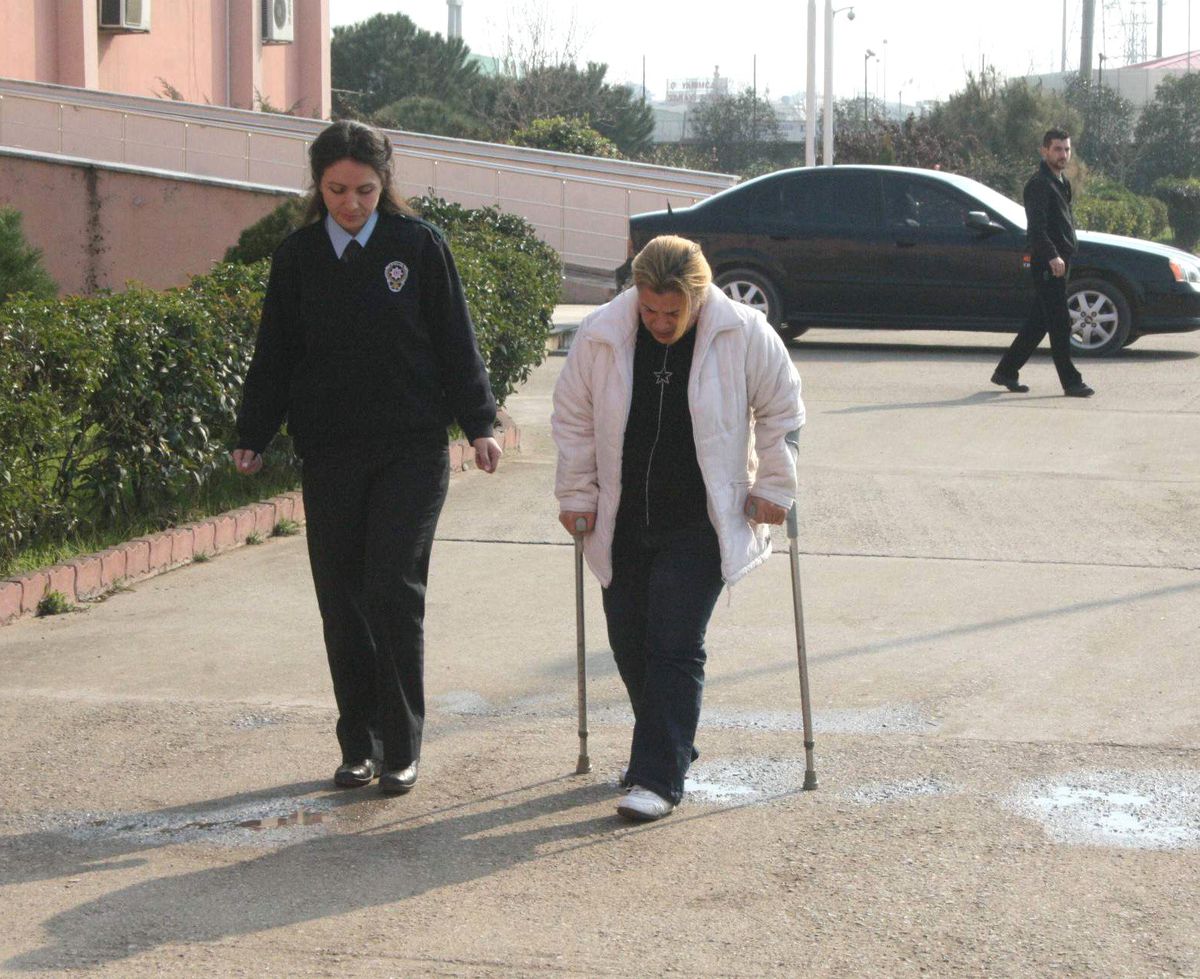 İki Saatte Beş Market Soydular