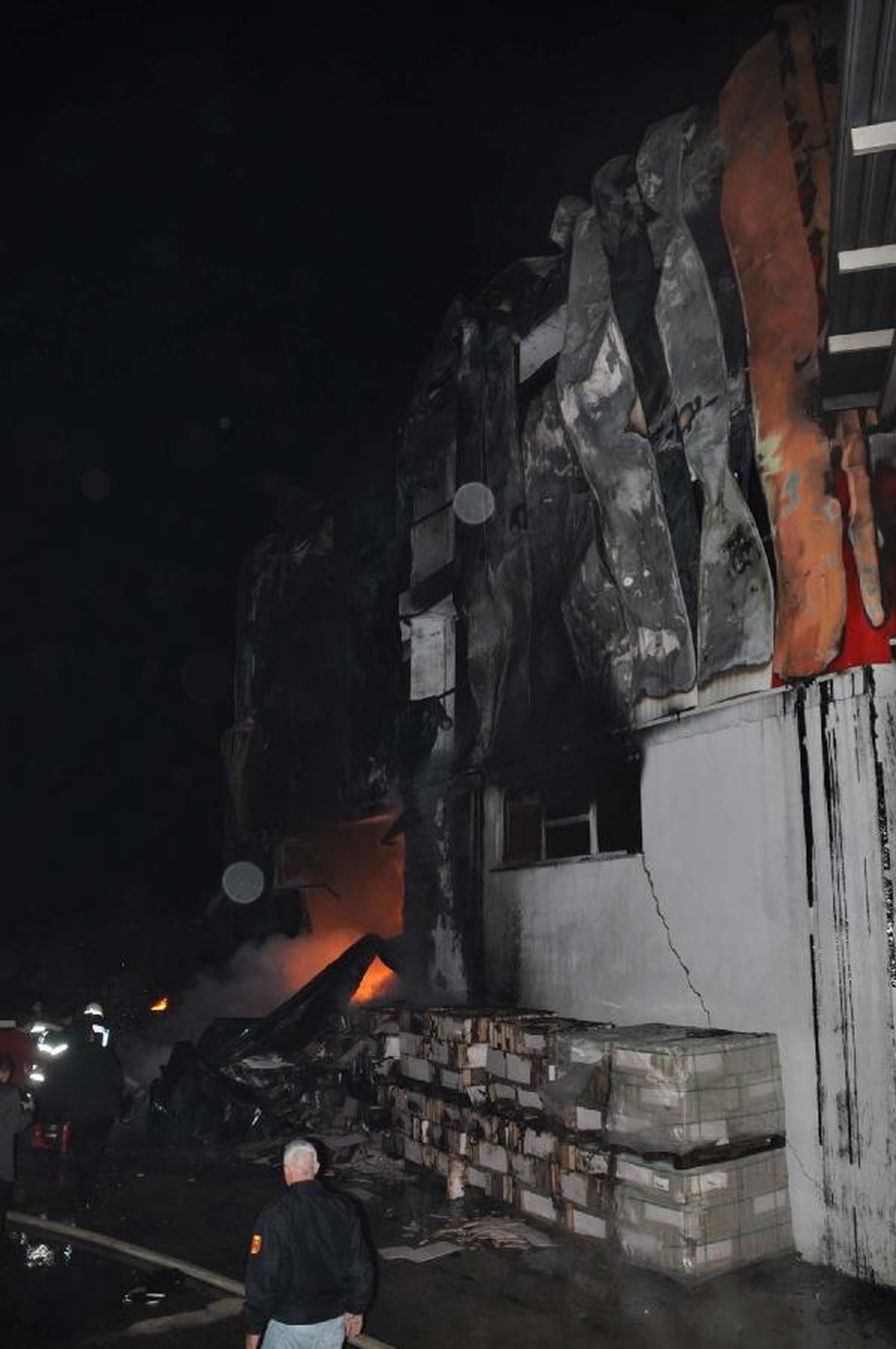 İzolasyon Fabrikasında Yangın