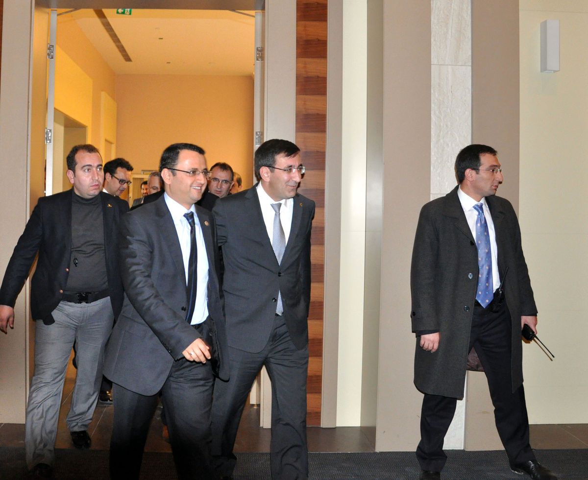 Kalkınma Bakanı Yılmaz Şanlıurfa\'da