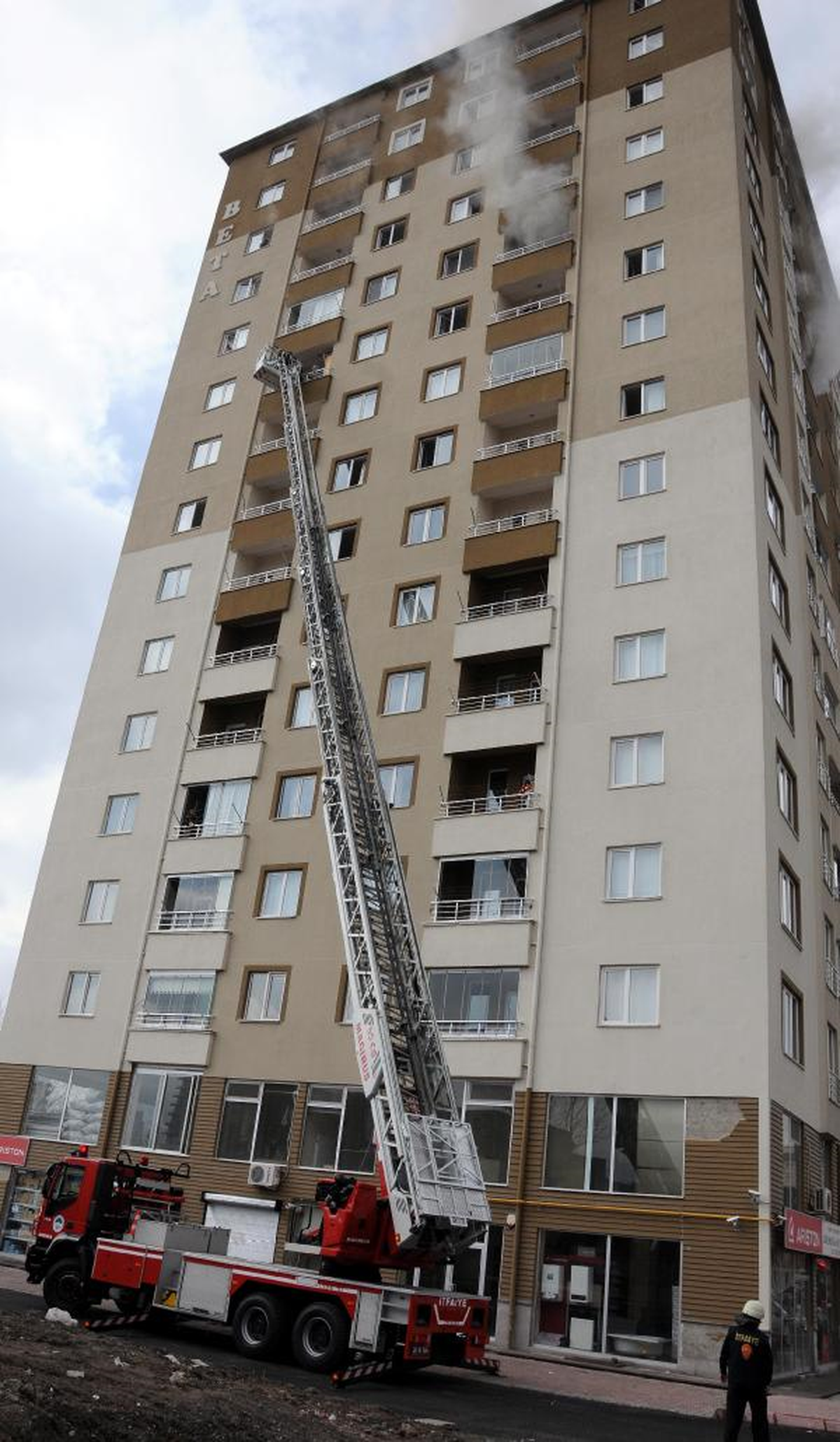 Kayseri\'de Korkutan Yangın