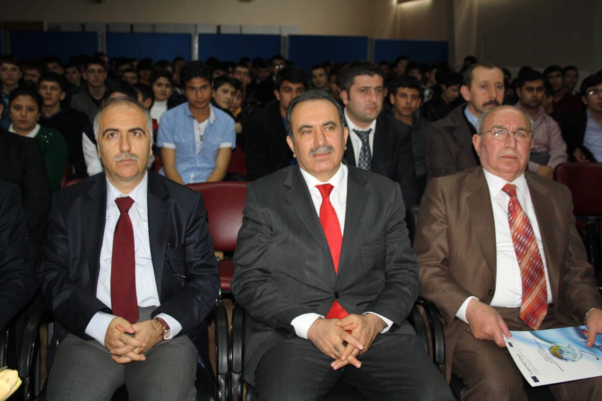Öğrenciler Yurtdışında Gördükleri Eğitimi Anlattı