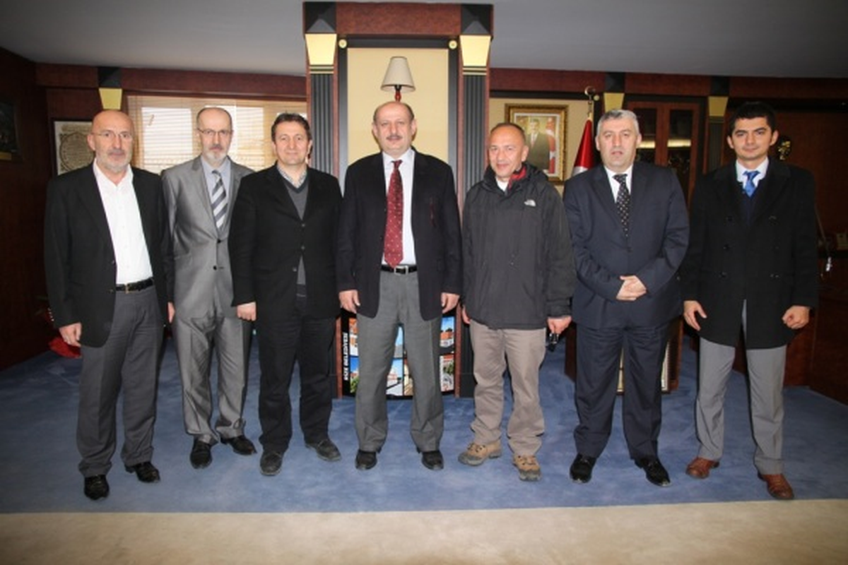 KDRK Yeni Yönetimden Başkan Bakırcı\'ya Ziyaret