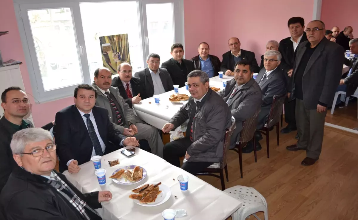 Kula'da Muhasebeciler Günü Kutlandı