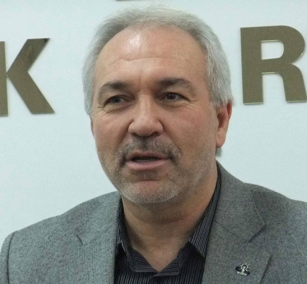Kütahya\'ya Gençlik Merkezi Kompleksi