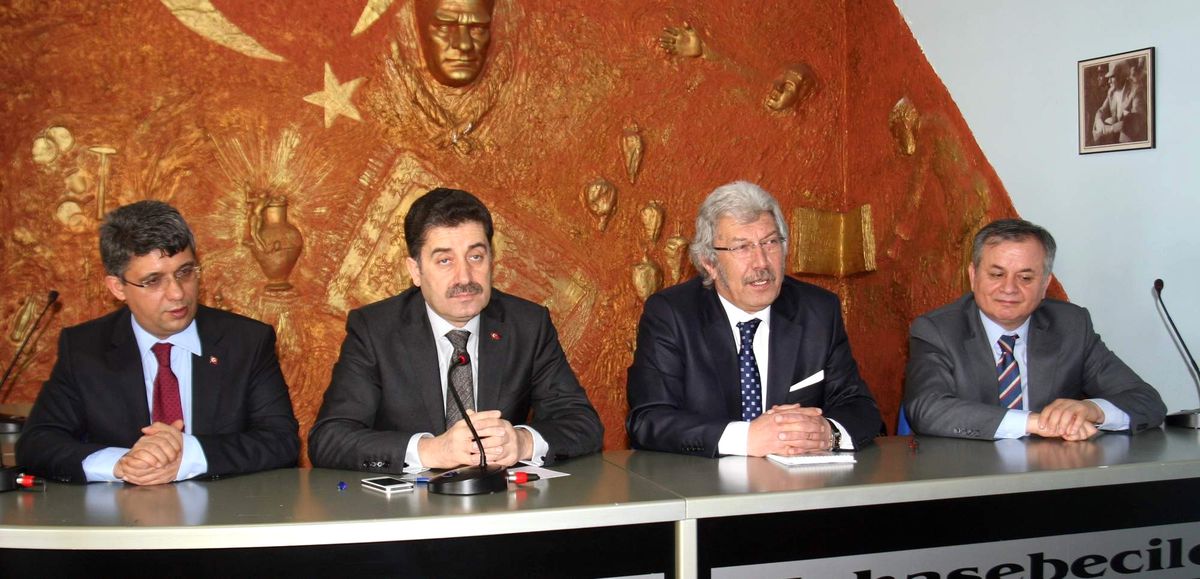 Maliye Bakan Yardımcısı Abdullah Erdem Cantimur Uşak\'ta
