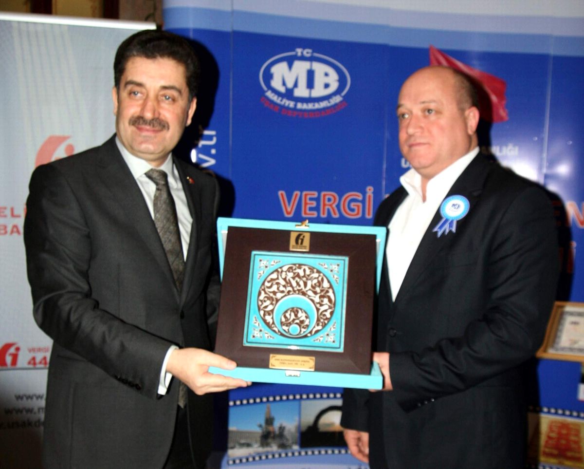 Maliye Bakan Yardımcısı Cantimur Vergi Ödül Törenine Katıldı