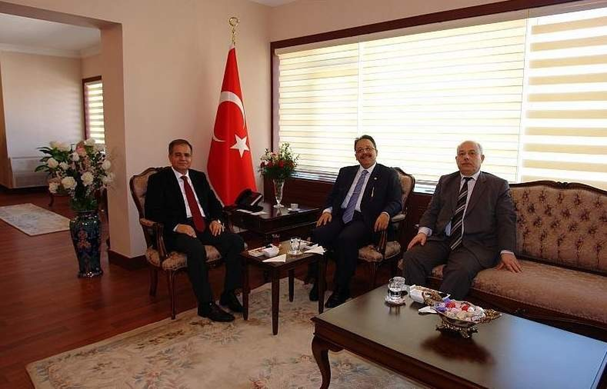 Milletvekili Halil Mazıcıoğlu, Vali Tapsız\'ı Ziyaret Etti