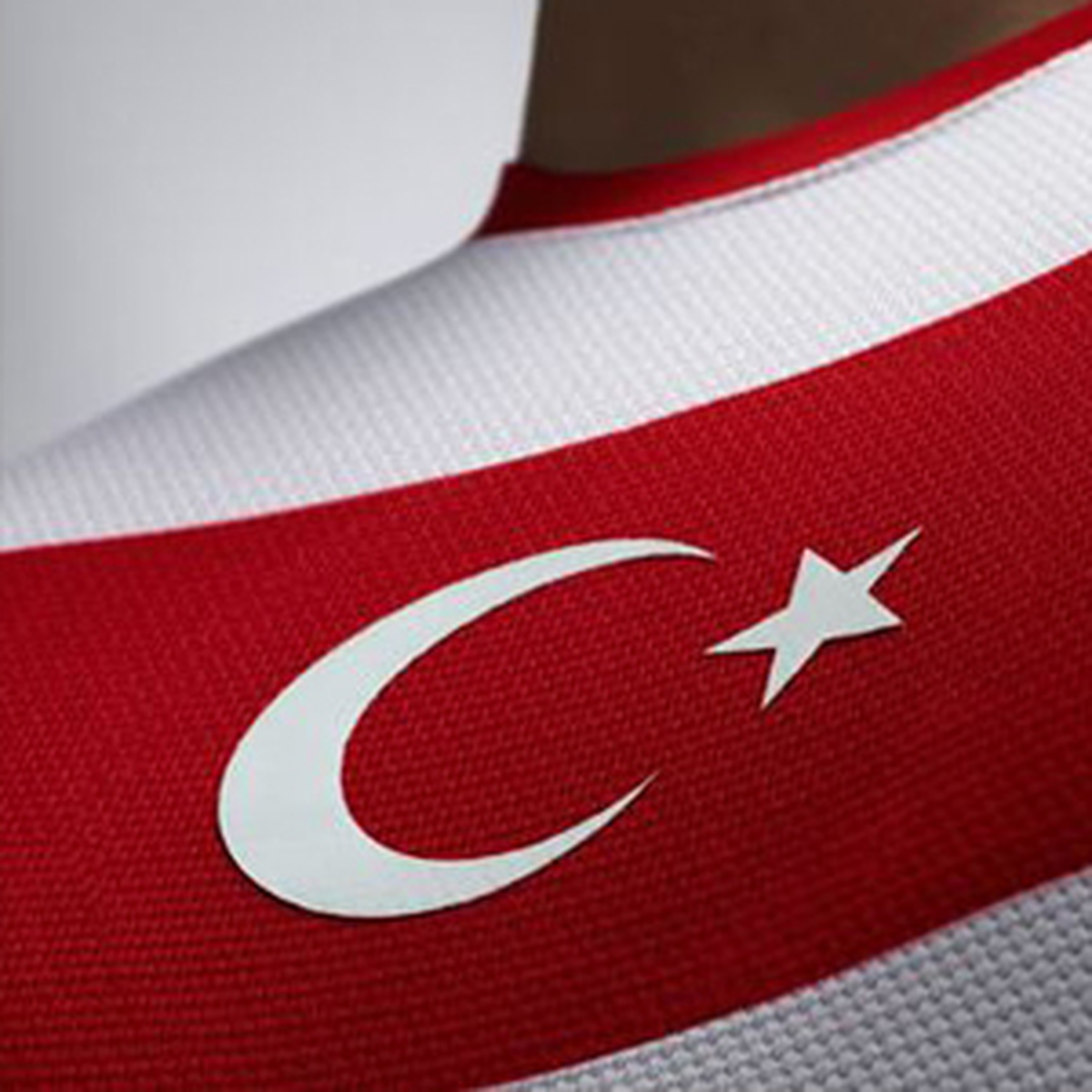Milli Formayı Giydi Diye İşten Atıldılar