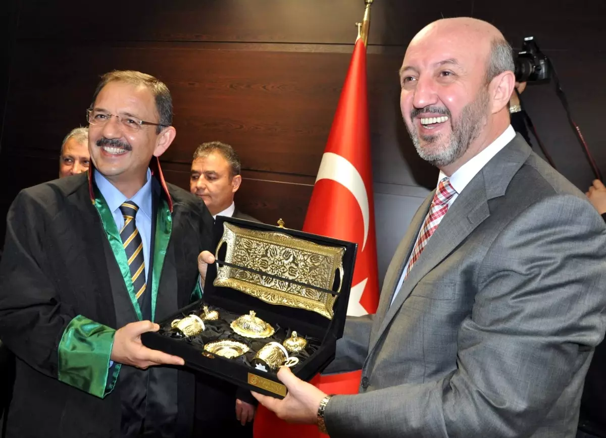 Özhaseki'nin 'Cübbe' Uktesi