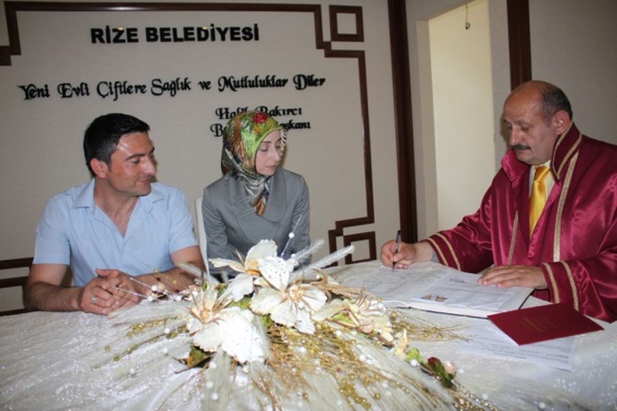 Rize\'de Evlilik Öncesi Eğitim Semineri