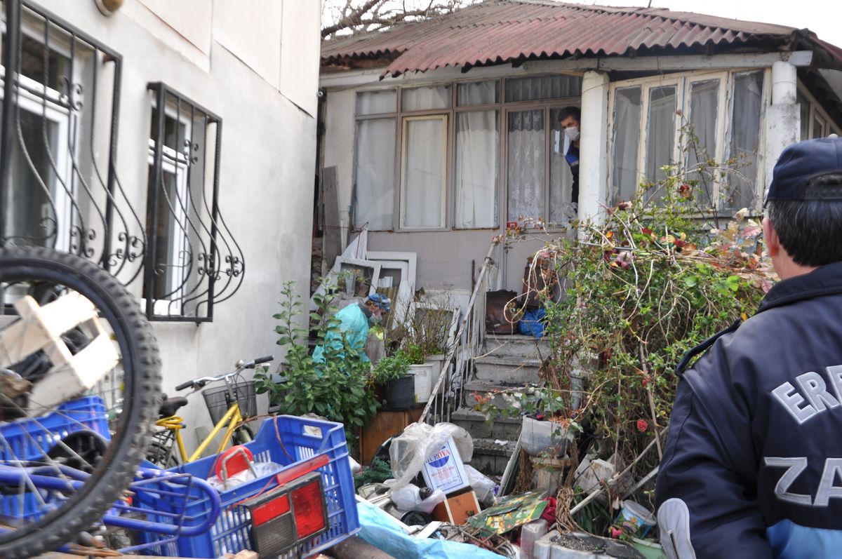 Sakarya\'da Çöp Ev Operasyonu