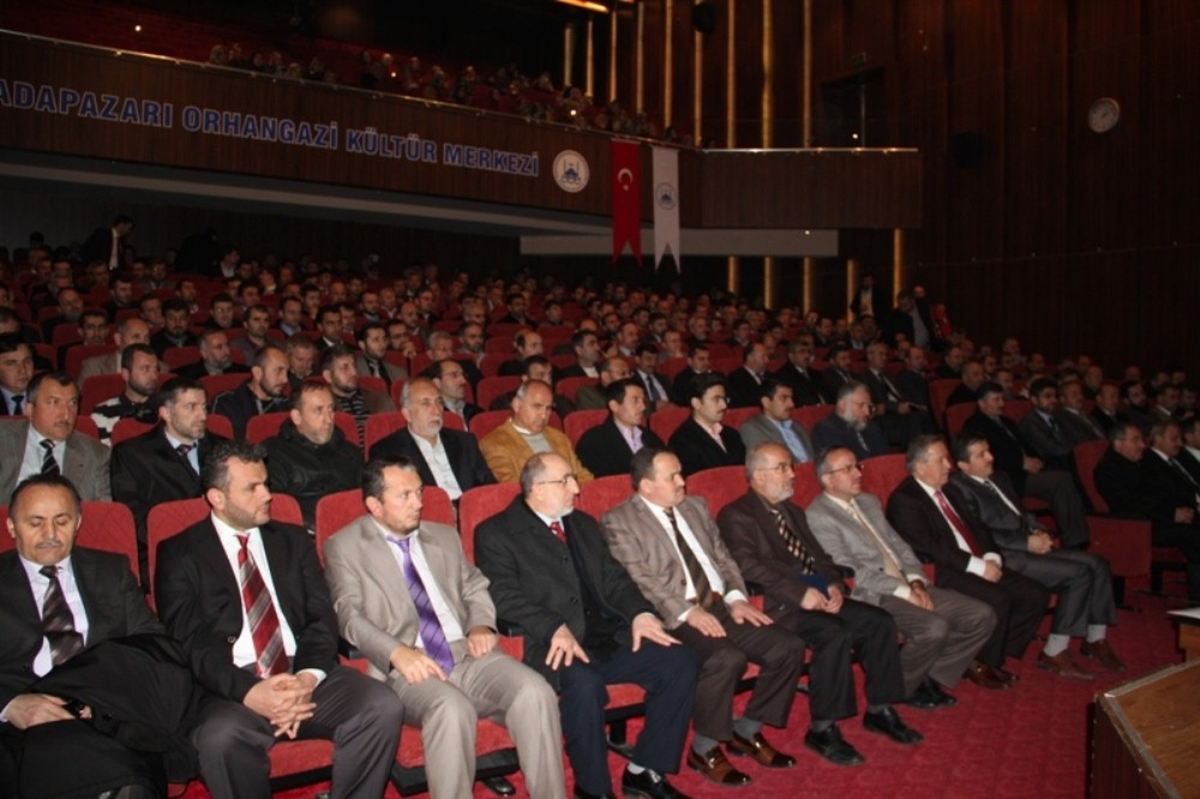 Sakarya\'da "Kur\'an\'la Yeniden Buluşmak" Semineri Düzenlendi