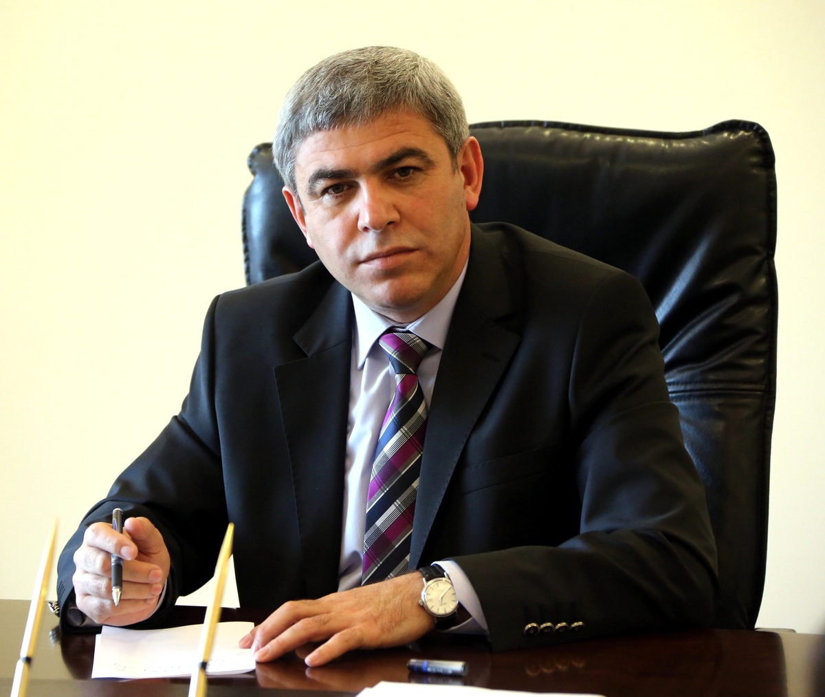 Selçuk\'ta Belediye ile Vergi Dairesi Arasında Gerginlik