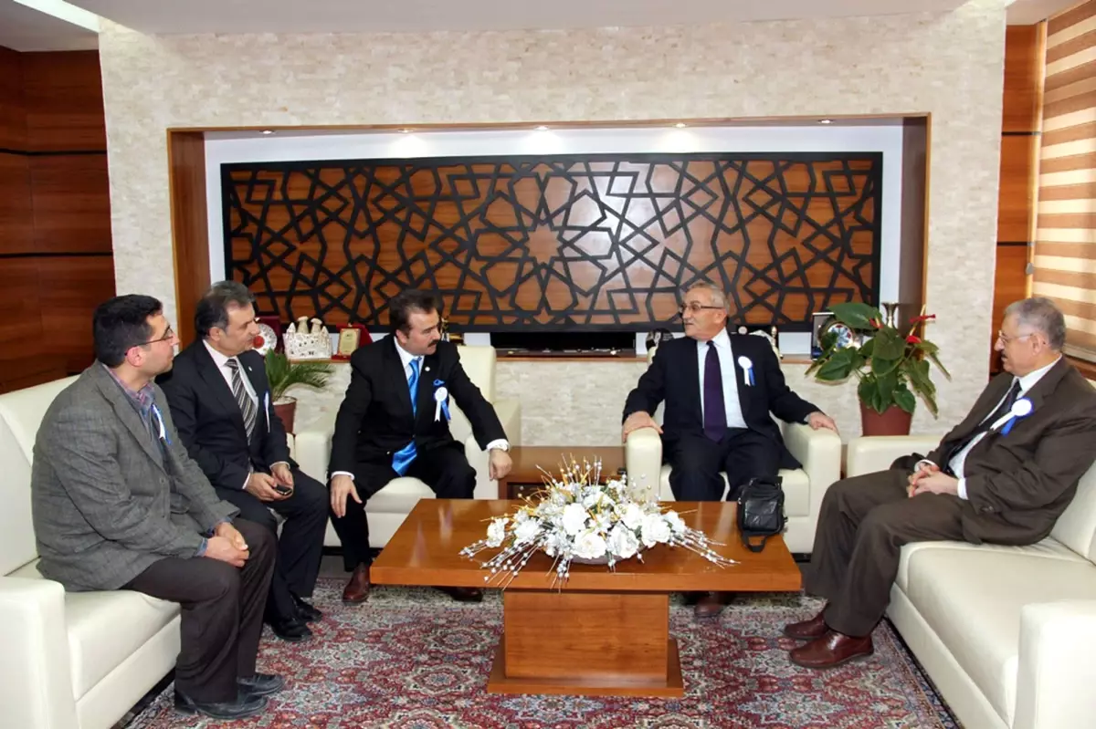 Sivas Belediyesi'ne Ziyaretler Sürüyor