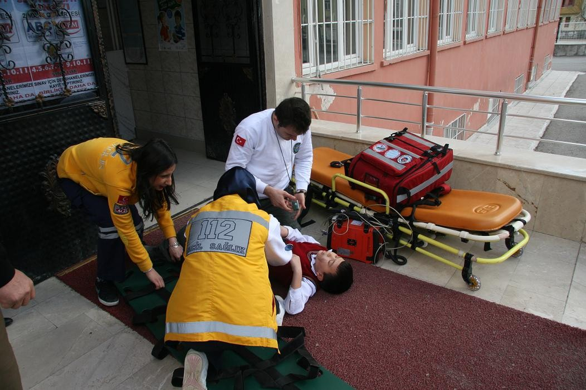 Sungurlu\'da Gerçeği Aratmayan Deprem Tatbikatı