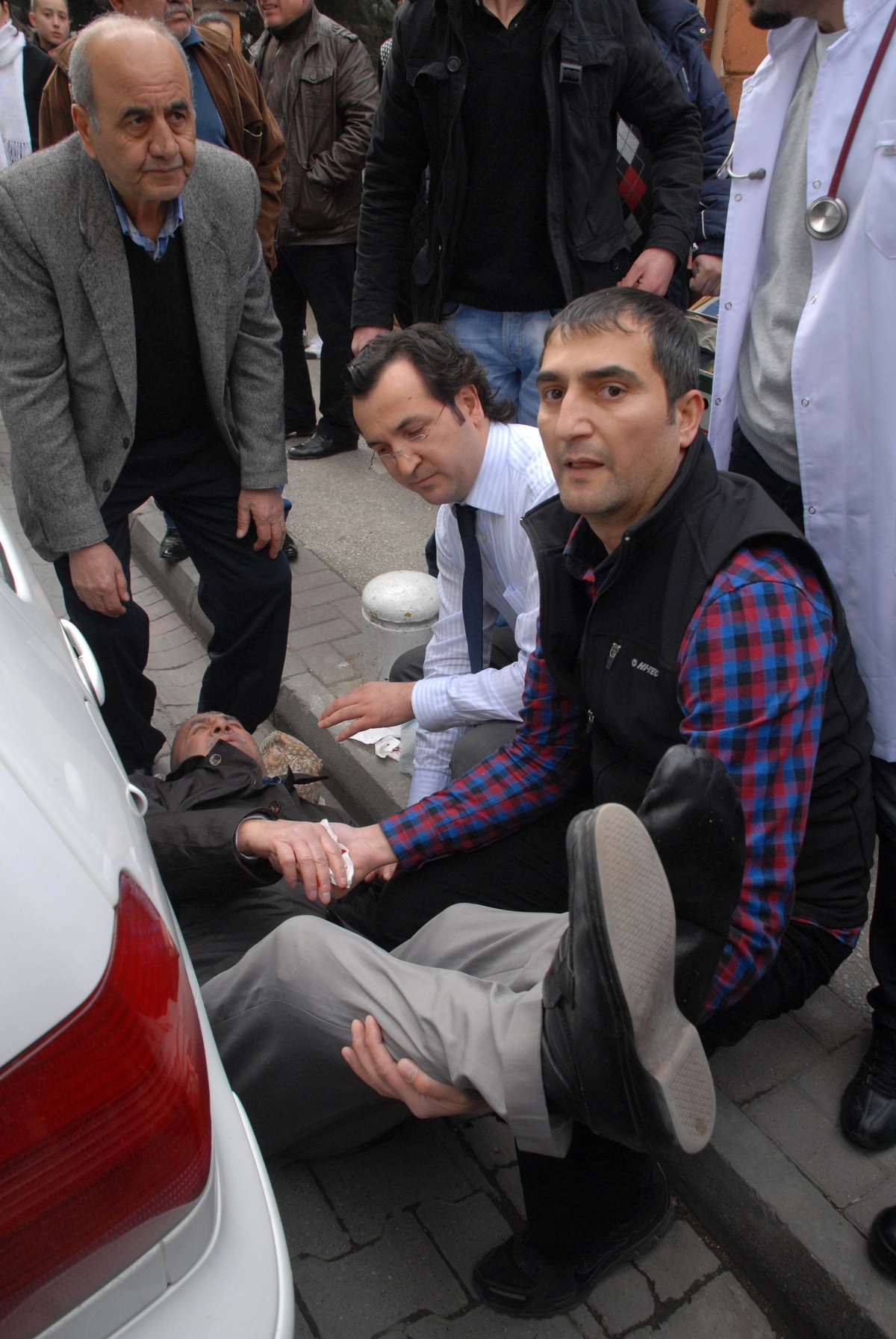 Ters Yola Giren Otomobil Kaza Yaptı: 1 Yaralı