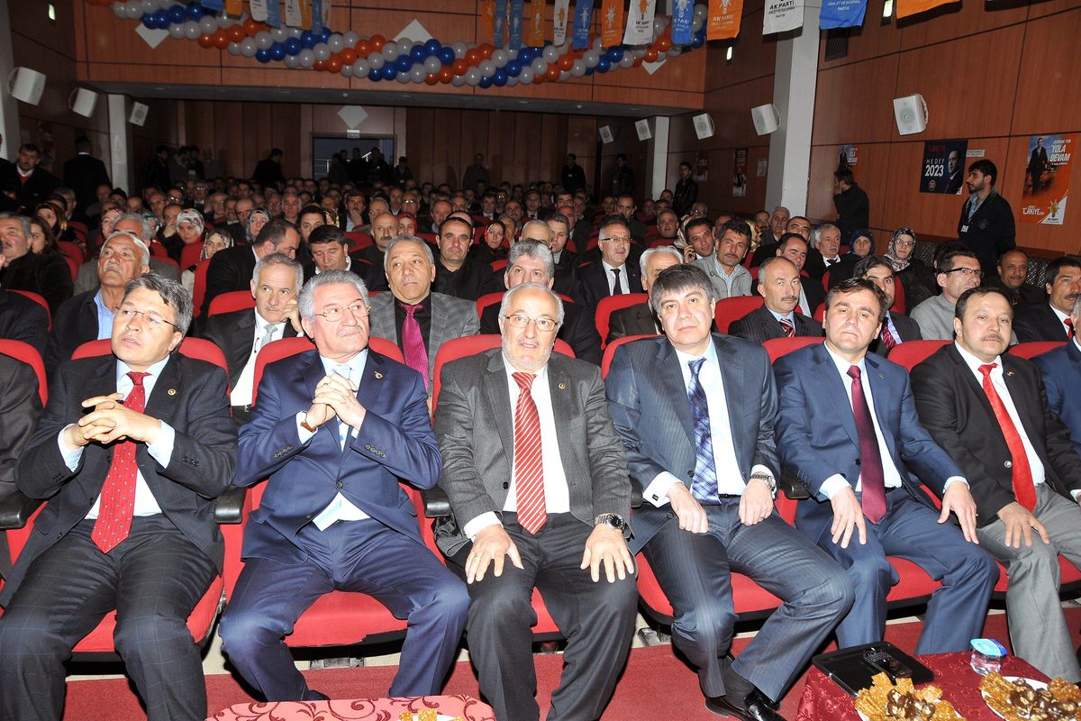 AK Parti Gümüşhane\'de Yerel Seçime Kilitlendi