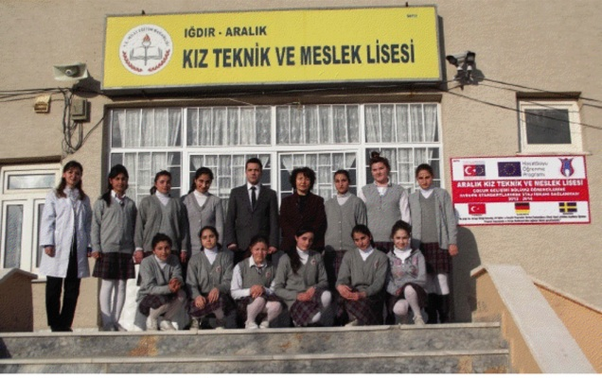 Aralık Kız Teknik ve Meslek Lisesi Almanya ya Gidiyor