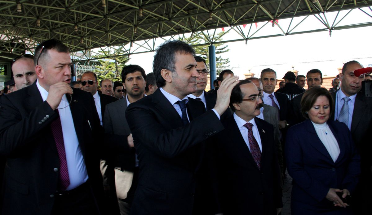Bakan Çelik Adana\'da