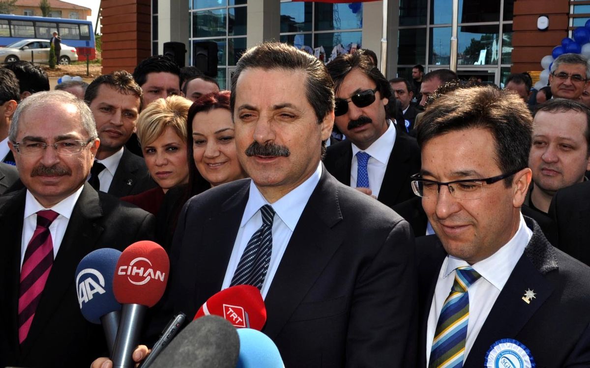 Bakan Çelik\'ten BDP\'lilere Üslup Uyarısı