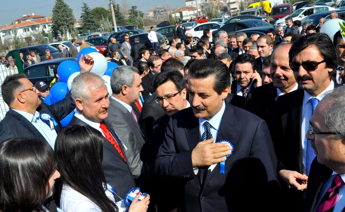 Bakan Çelik: "Vatandaş Enflasyona Ezdirilmeyecek"