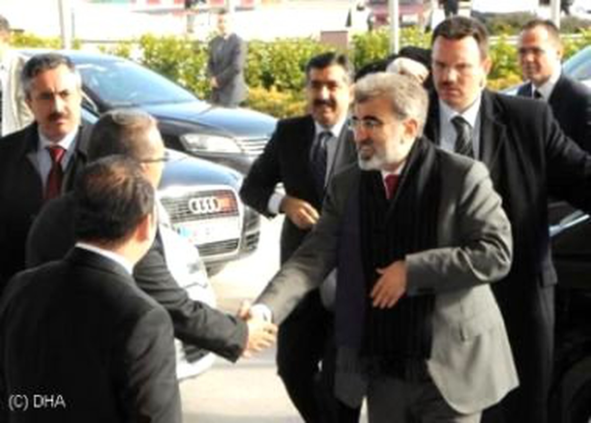 Bakan Yıldız: "Afgan Halkı Afganistan\'ın Madenlerinden Çok Daha Zengindir"