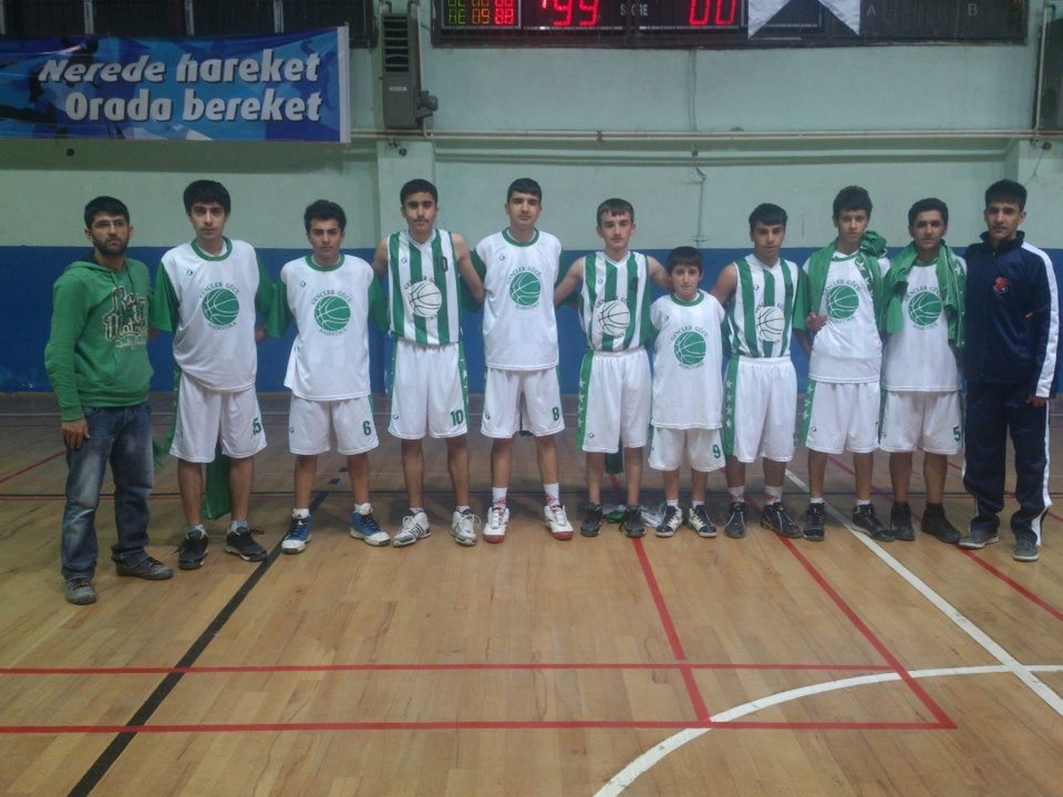 Basketbol Maçında Tarihi Fark