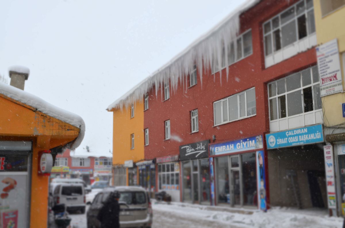 Çaldıran\'da Görülmez Kaza