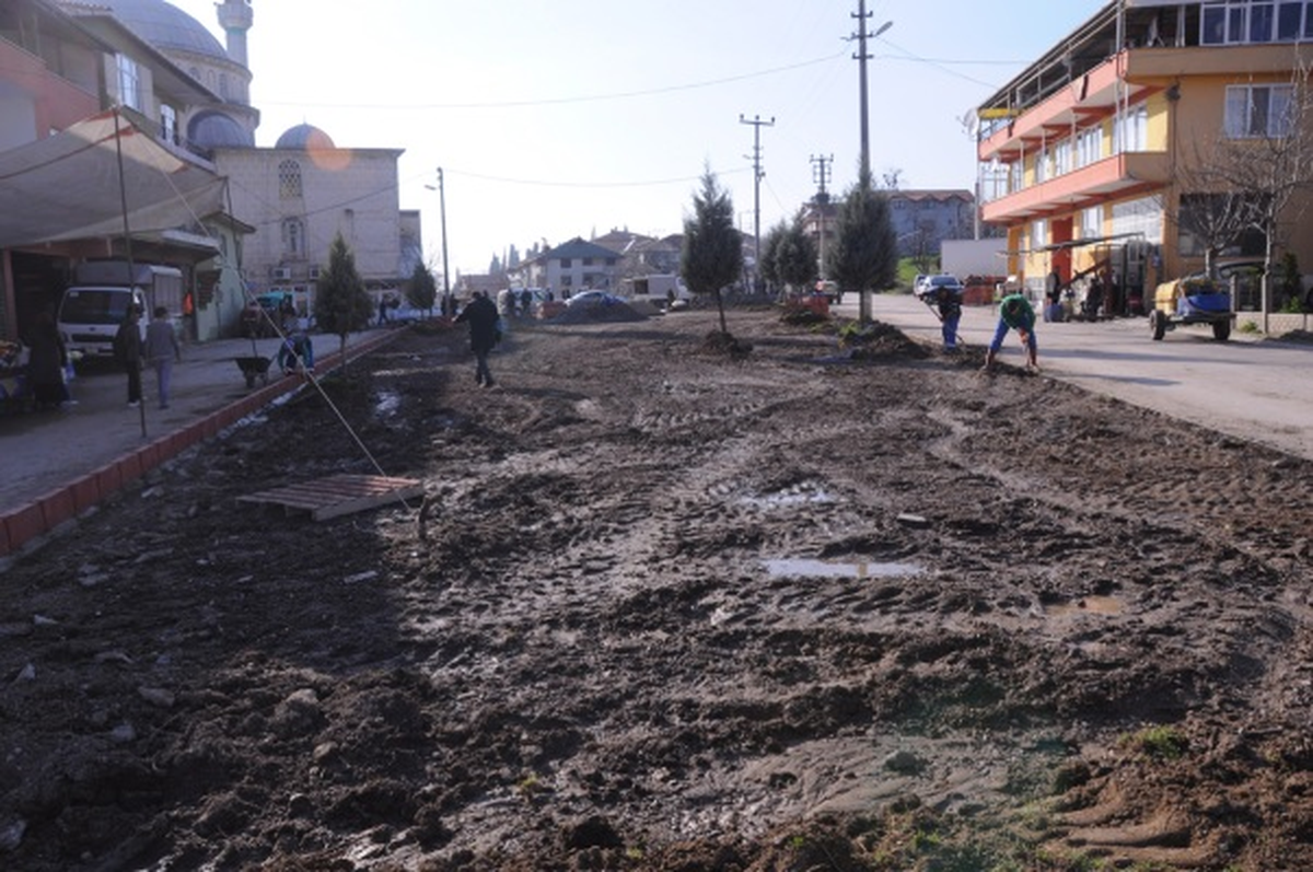 Eşme\'de Park Çalışması