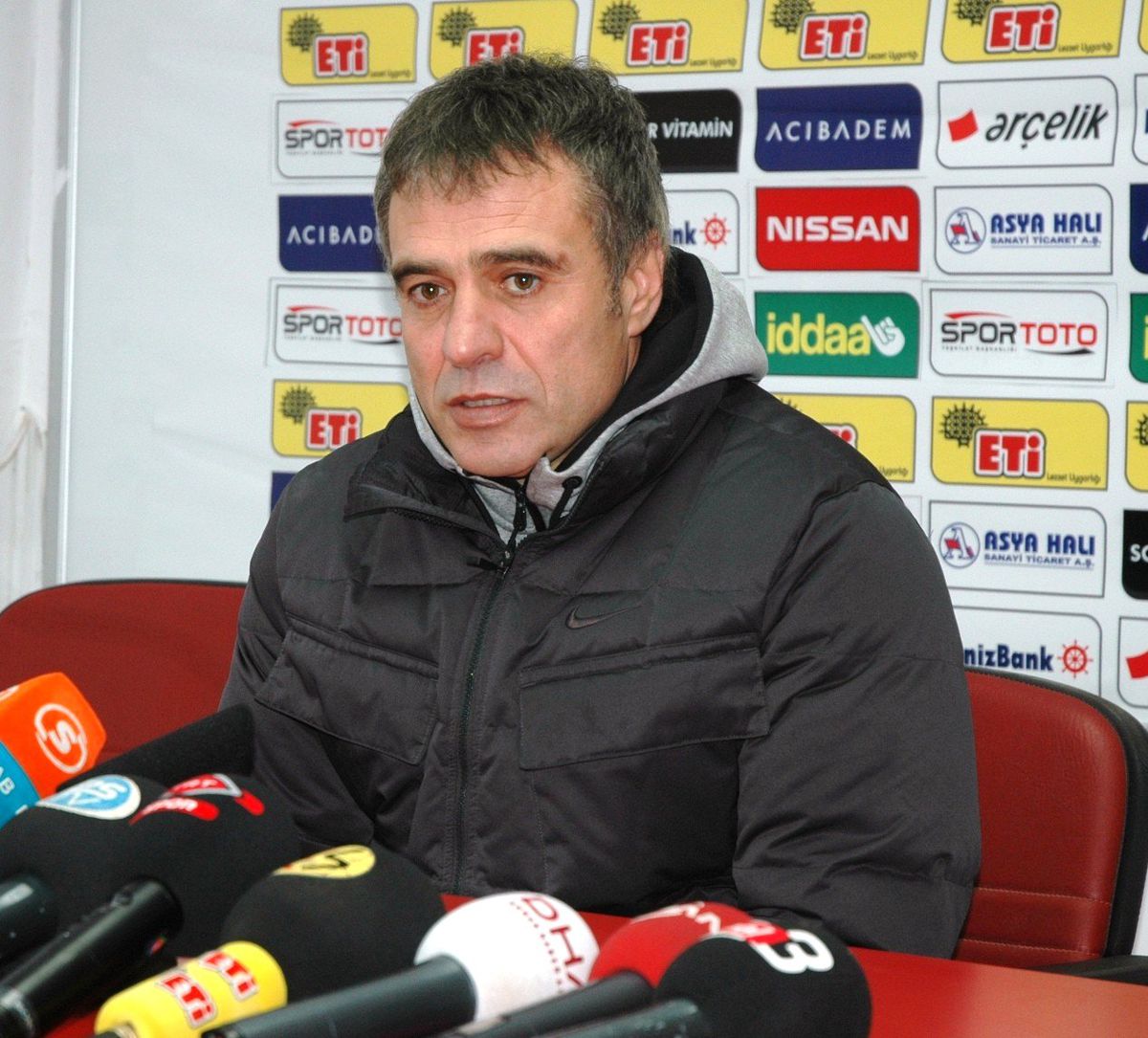 Galatasaray Eskişehir\'den 1 Puanla Dönüyor